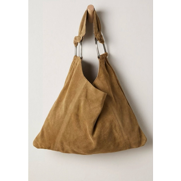 Free People Bobbi Slouch Suede Shoulder Bag NWOT Light Sand Boho Oversized - Picture 2 of 2